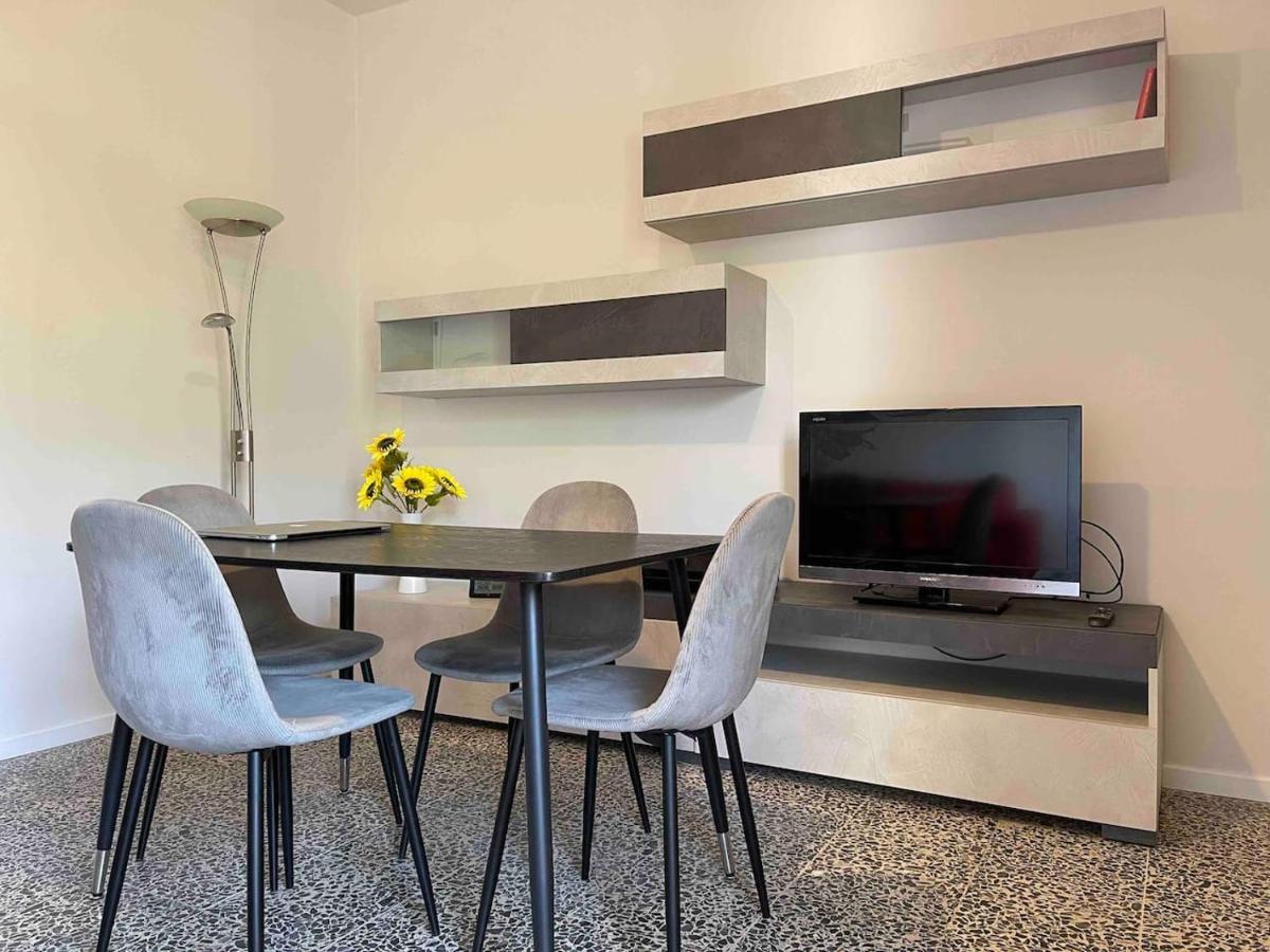 Lotus Home Eleganza E Accoglienza A Mantova Exterior photo